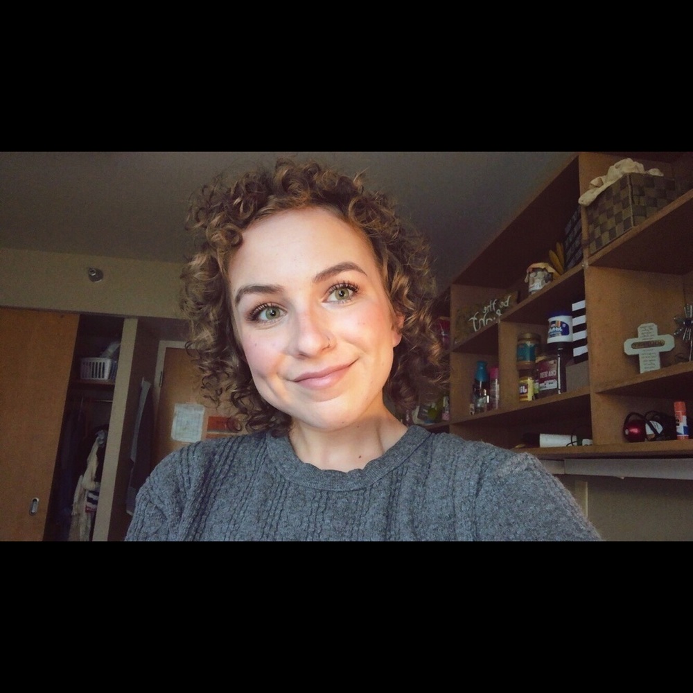Meet your Posher, Lydia!